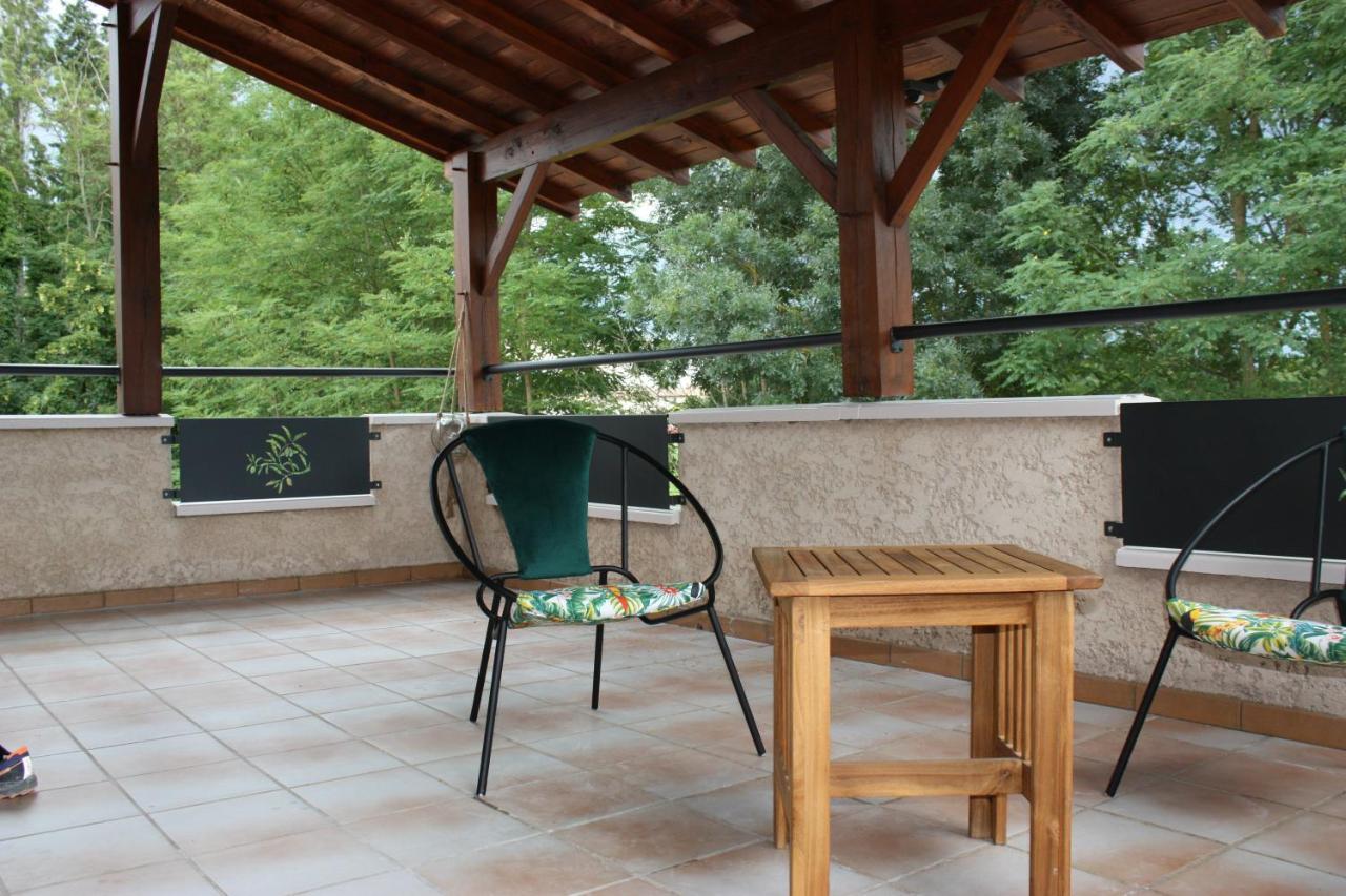 La Doloreanne Saint-Didier-sur-Chalaronne Zewnętrze zdjęcie